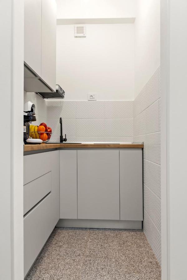 Brand New Studio - Old Town Bucarest Extérieur photo